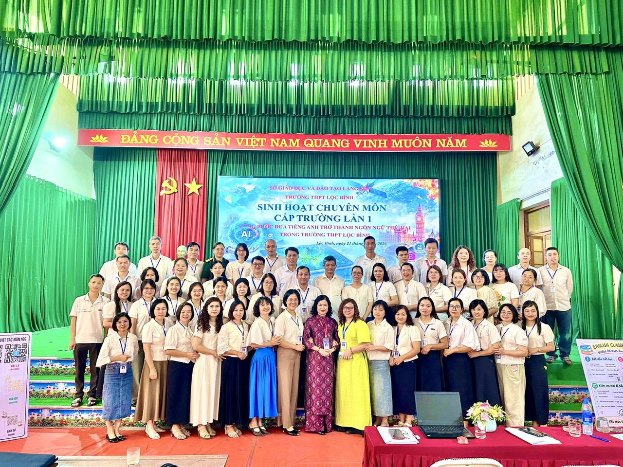 TRƯỜNG THPT LỘC BÌNH: TỔ CHỨC THÀNH CÔNG  BUỔI SINH HOẠT CHUYÊN MÔN CẤP TRƯỜNG LẦN 1, NĂM HỌC 2026-2027